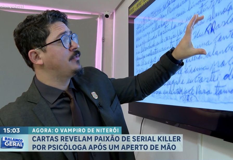 An&aacute;lise de cartas manuscritas ao vivo na Record